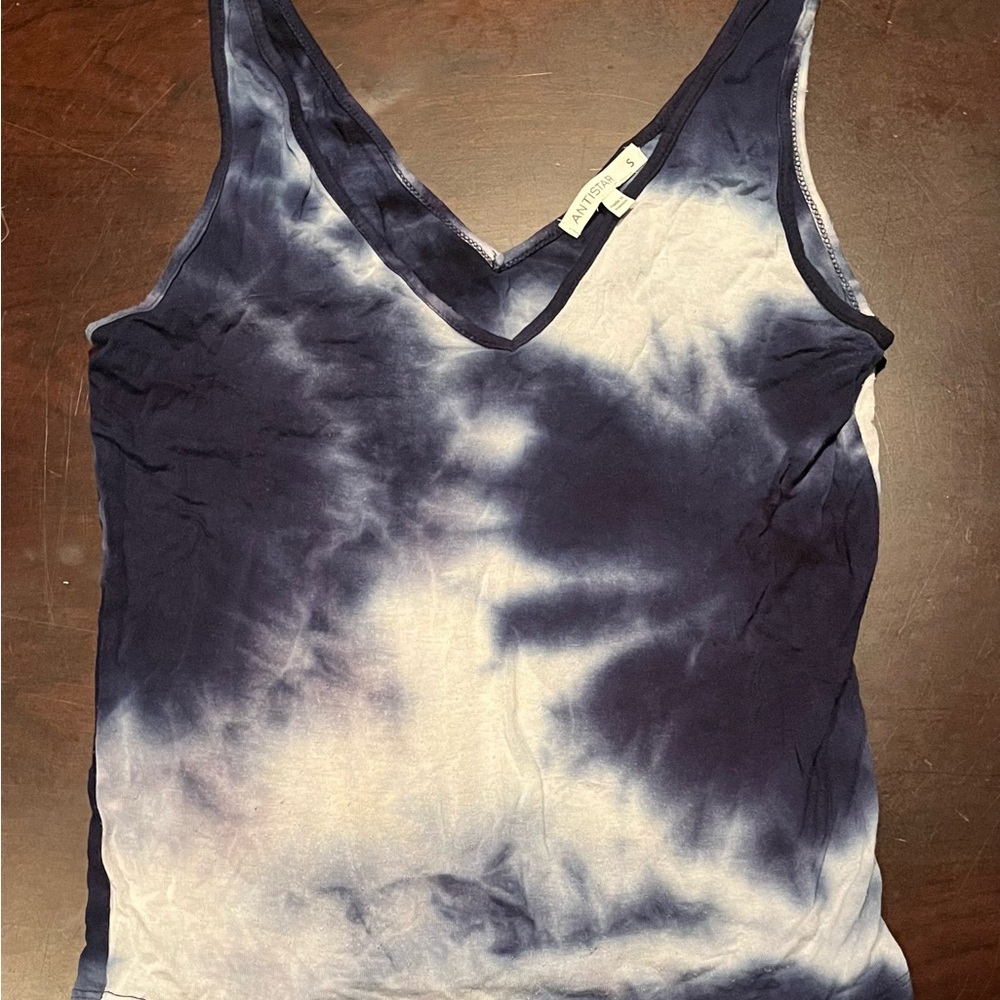Blue and Gray Tie-Dye Tank Top with V-Neck